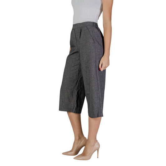 Vero Moda Black And White Polyester Cropped Pants