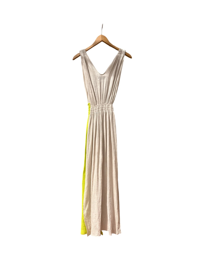 736 Albazer Gathered V-Neck Dress in Beige Organic Cotton