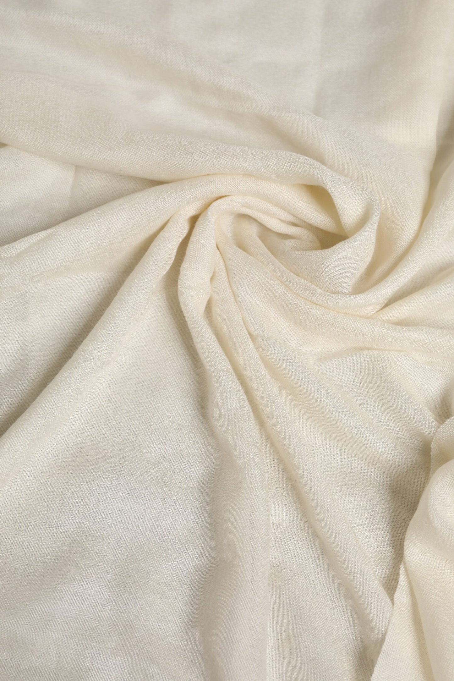 Dolce & Gabbana White Cashmere Neck Warmer Wrap Shawl Scarf