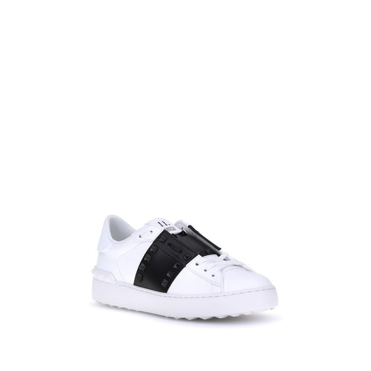 Valentino Garavani Black Calf Leather Bos Taurus Low Top Sneakers
