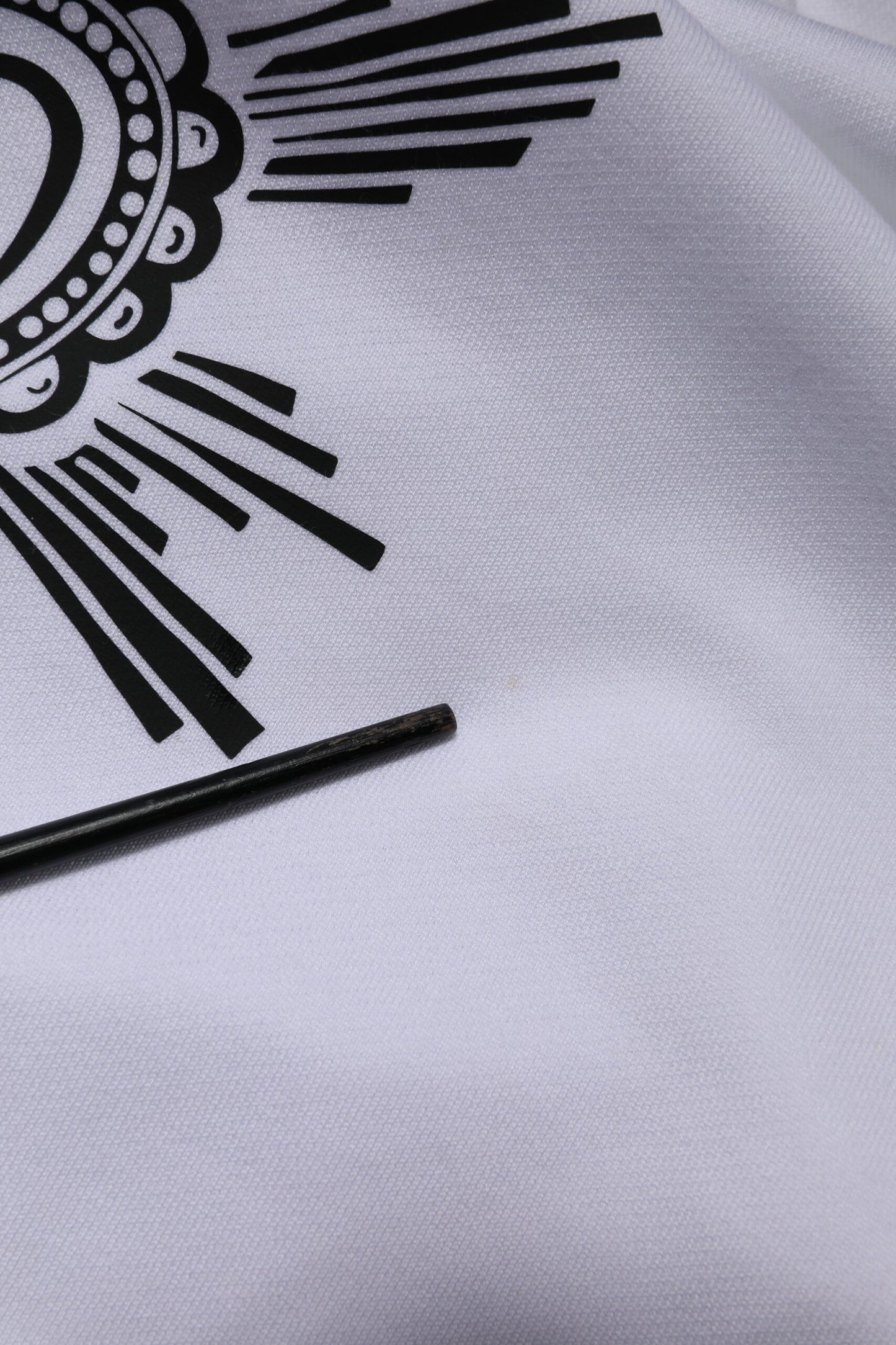 Dolce & Gabbana White Sacred Heart Hooded Sweatshirt Sweater