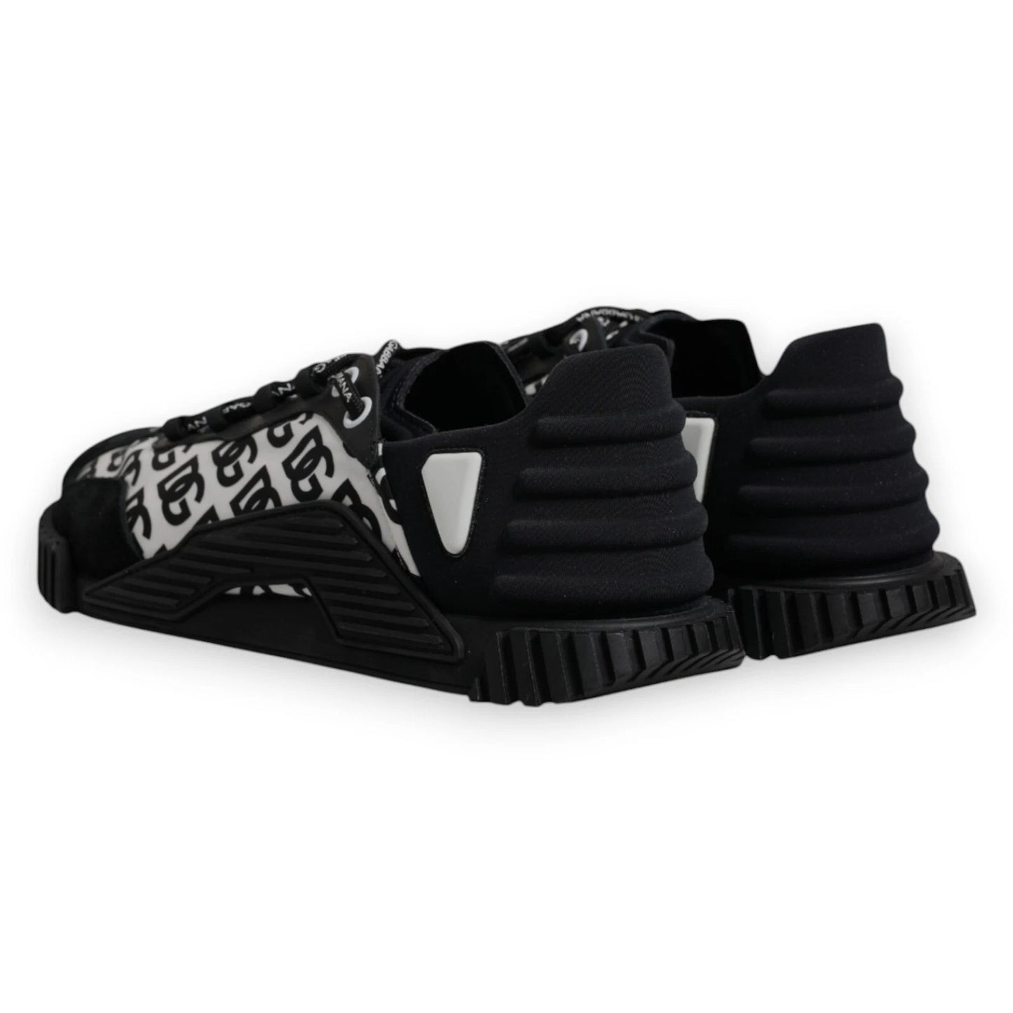 Dolce & Gabbana Black Logo Lace Up Low Top NS1 Sneakers