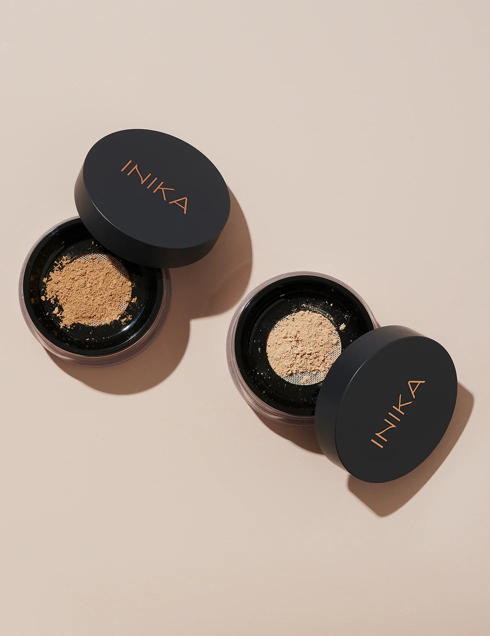 INIKA Organic Loose Mineral Foundation SPF 25  COLOUR FREEDOM
